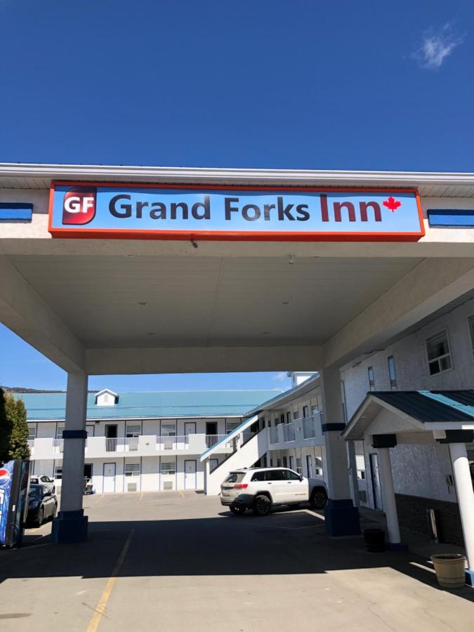 Grand Forks Inn Ngoại thất bức ảnh